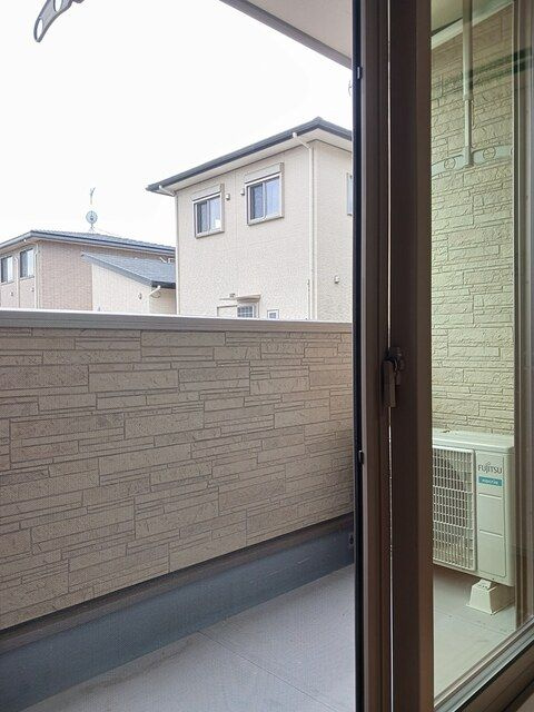 ビューラ塩津南田のバルコニー