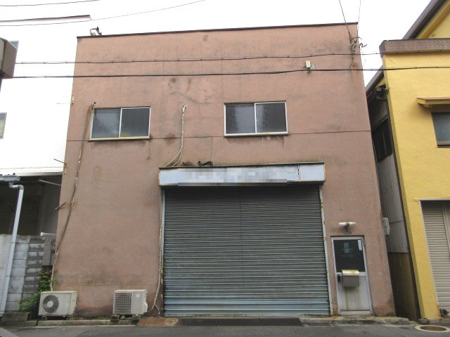 東大阪市御厨中１丁目の倉庫