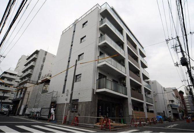 レジデンス毛利イーストの外観
