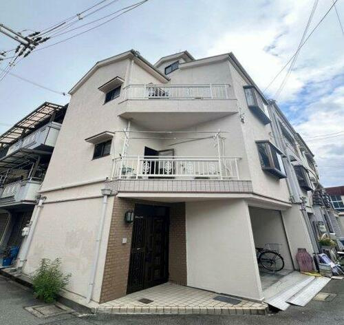八雲東町2丁目　中古一戸建ての外観|新しい生活にいかがでしょうか？外観はお住まいの顔になります。こだわりたいポイントですね。外壁塗装や屋根塗装のご相談も承っております。
■現地内覧・資金計画相談・住宅ローン相談もお問合せ受付中■