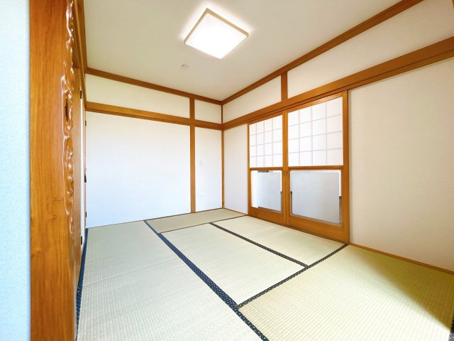網走市向陽ヶ丘５丁目９番１号　中古売家の和室|【リフォーム済】１階和室別アングルです。