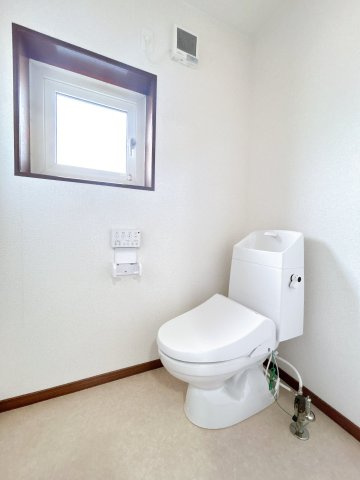 網走市向陽ヶ丘５丁目９番１号　中古売家のトイレ|【リフォーム済】トイレです。新品交換致しました。