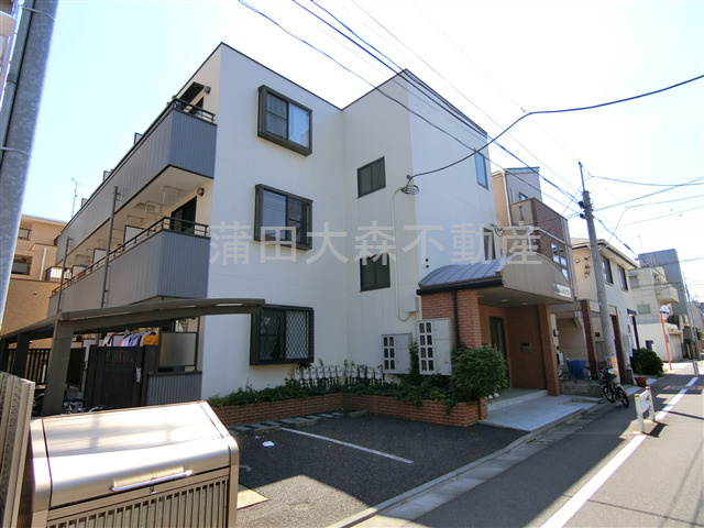 ヴィヴィエンダハナの外観|2006年1月築　鉄骨造地上3階建て総戸数12戸オートロック付賃貸マンション　東急池上線、蓮沼駅、池上駅、東急多摩川線矢口渡駅も徒歩圏内の東京都大田区東矢口1丁目の落ち着いた住環境！