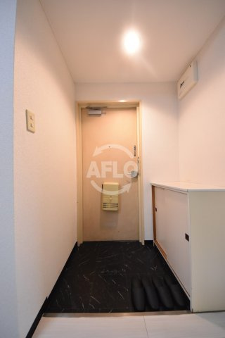 ロイヤルハイツ扇町の玄関|ロイヤルハイツ扇町　玄関