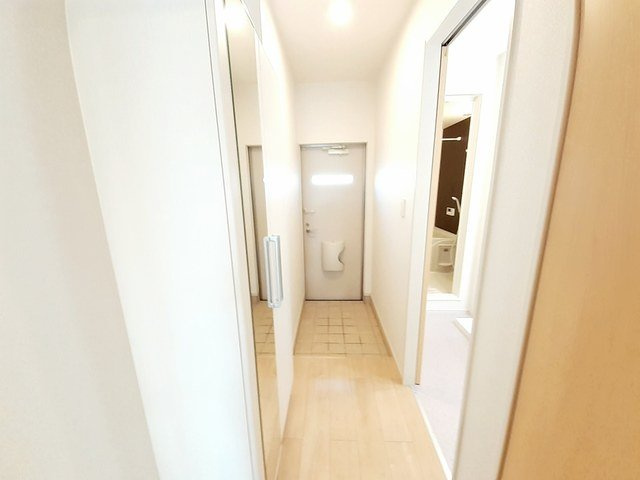 セントラル　スクエア　Ⅱの玄関
