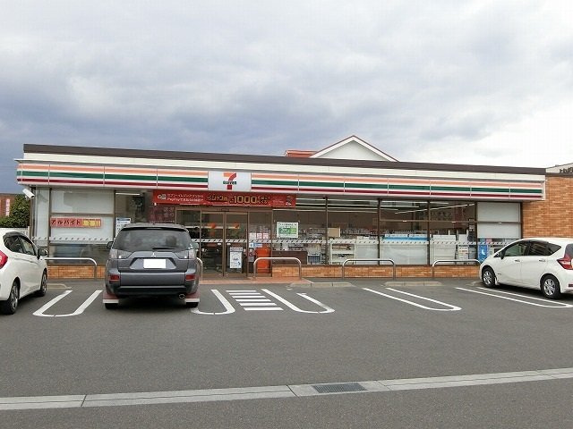 セントラル　スクエア　Ⅱの周辺|セブンイレブン神戸町役場前店まで650m