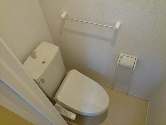 【トイレ】 | モルゲンロートⅠ | シンプルで使いやすいトイレです