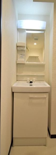 ＤＥＮ大口仲町３の洗面所