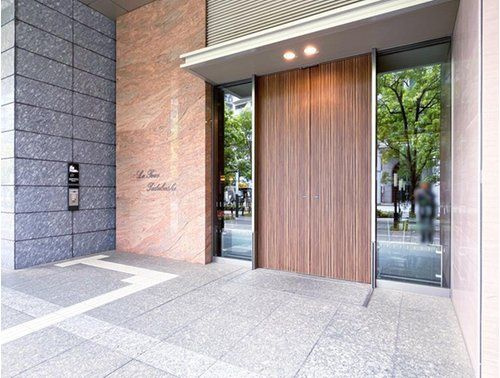 住友不動産飯田橋ファーストタワー・ラ・トゥール飯田橋のエントランス