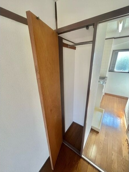 スリール鳴尾イーストの収納