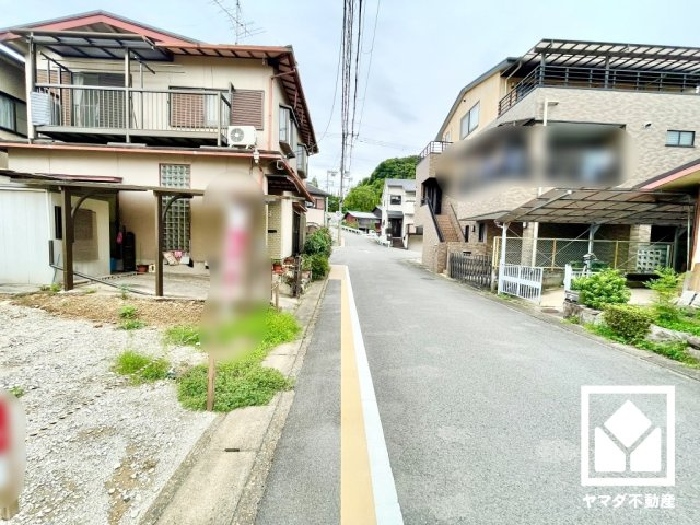 伏見区小栗栖森本町の前面道路含む現地写真