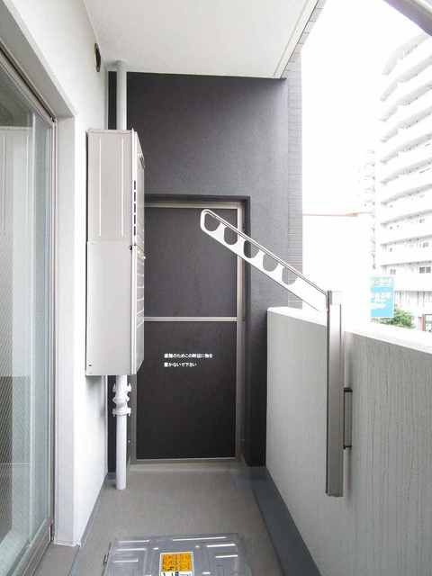 ロックアップのバルコニー