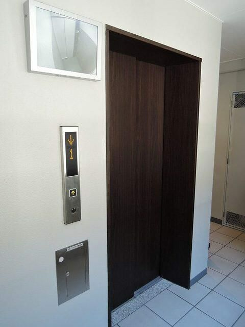 ロックアップの設備