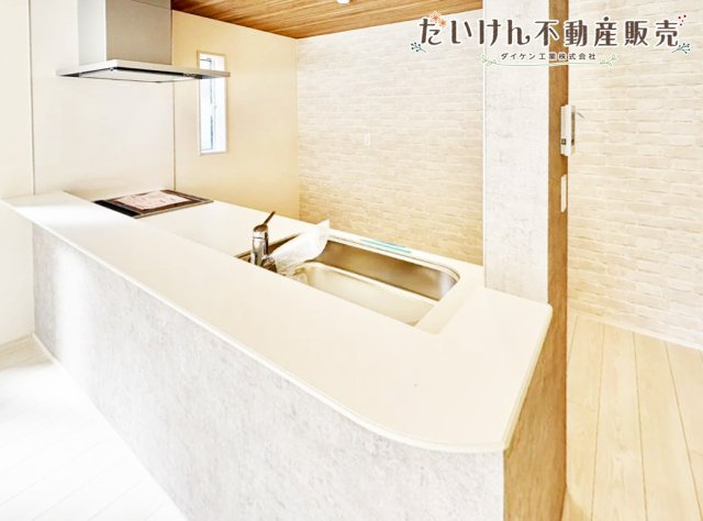 加古川市野口町坂元　新築戸建のキッチン