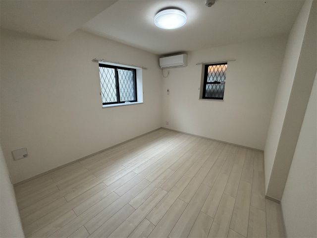 R-Residence南千束の内装|明るい色調の室内です