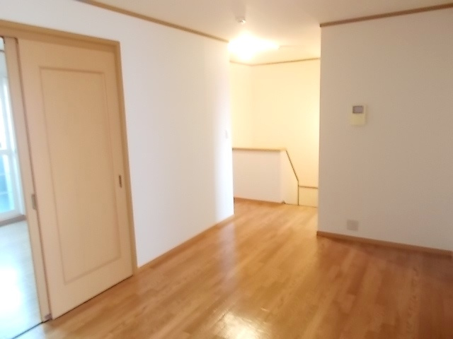 【居間・リビング】 | フォンテーヌ　北館