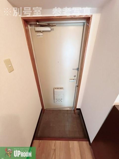 フレスカイトウの玄関