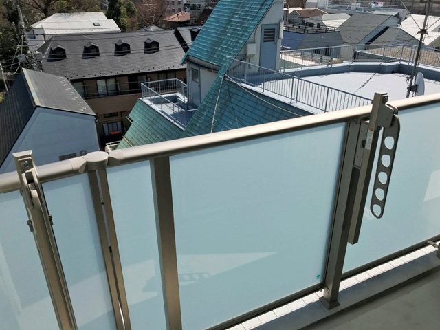 Chez-Moiのバルコニー