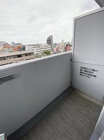 コンフォリア要町のバルコニー