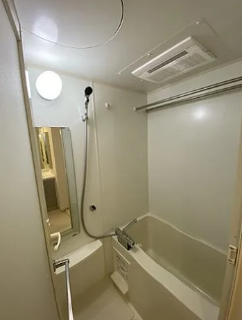 コンフォリア要町の浴室