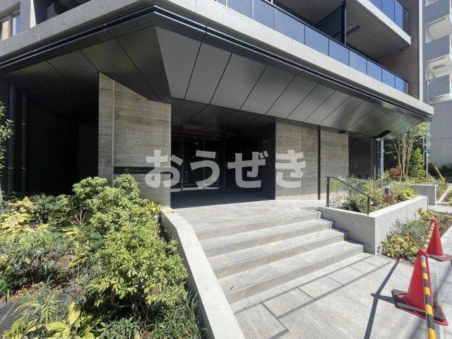 ザ・パークハビオ中野富士見町ガーデンのエントランス