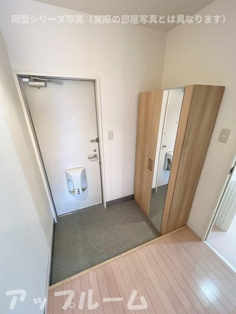 シエスタ神明Ⅱの玄関