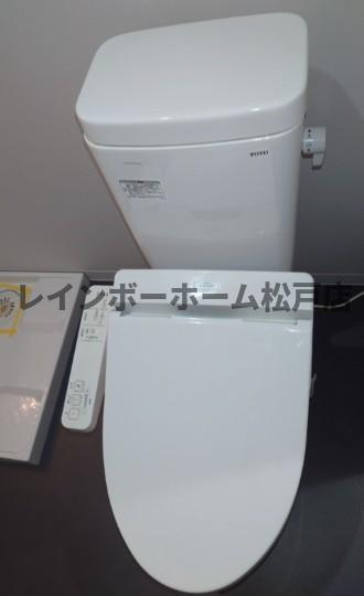 ルミエール仲介手数料（賃料の1.10ヵ月）の50％OFF対象物件！のトイレ|シンプルで使いやすいトイレです
