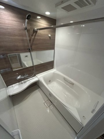 へーベルメゾン神楽夙川イーストの浴室