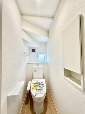 阪南市箱作第３　新築戸建のトイレ