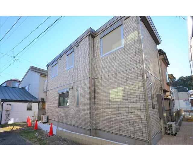 磯子区滝頭２丁目貸家Ｄ棟の外観