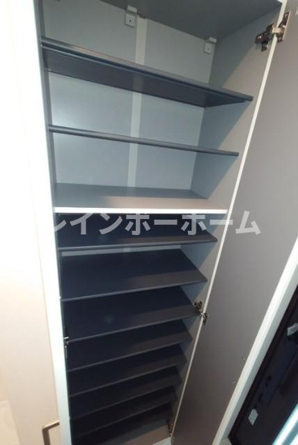 仲介手数料（賃料の1.10ヵ月）の50％OFF対象物件！の収納|専用の収納スペースです