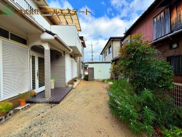 高砂市曽根町　　　　山陽電鉄「山陽曽根駅」徒歩8分の庭