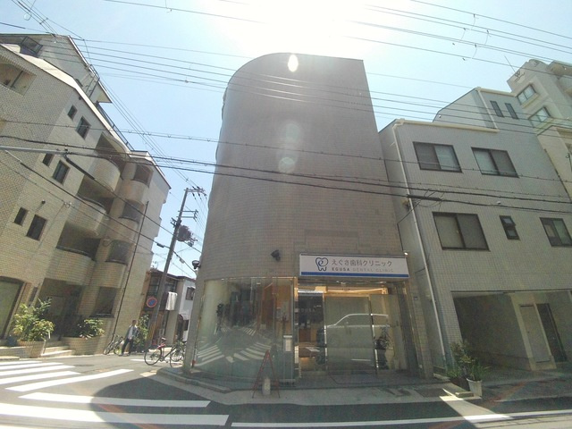 長谷川ビルの外観