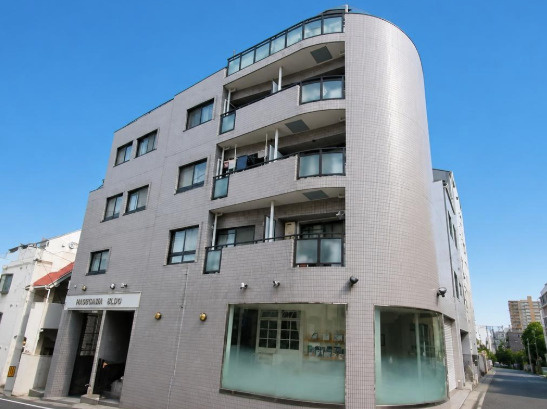 長谷川ビルの外観