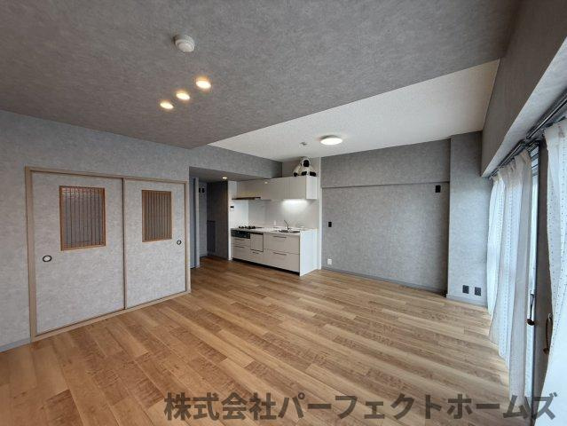 【居間・リビング】の画像