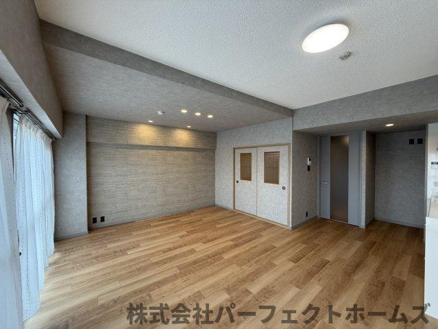 【居間・リビング】の画像
