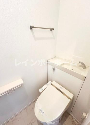 エメラルドのトイレ
