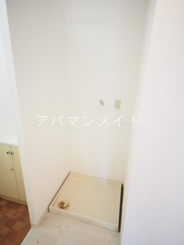 【設備】 | リエス湘南戸塚ー仲介手数料無料ー | 室内洗濯機置場です