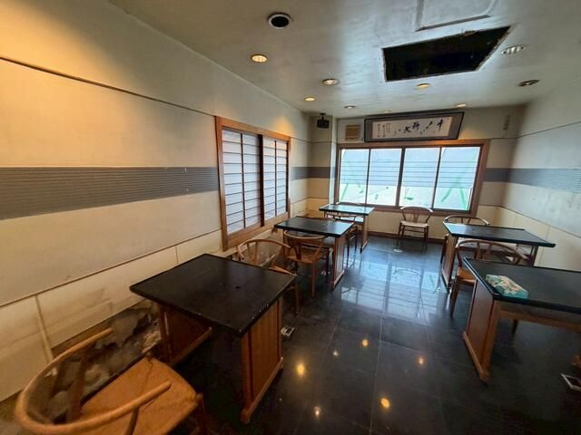 台東区浅草４丁目の店舗事務所の内装