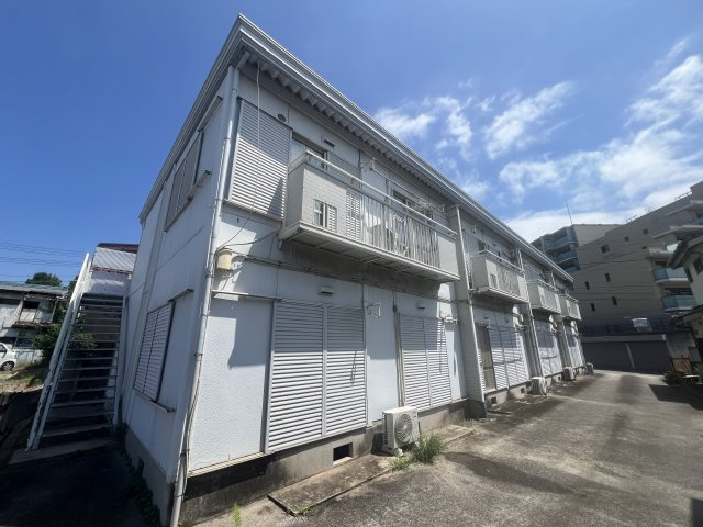 グリーンコート椿森の外観