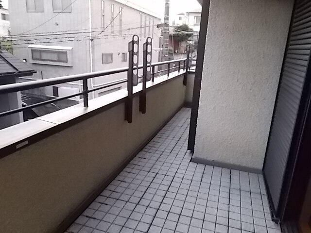 ファミリア平和台賃貸住宅のバルコニー