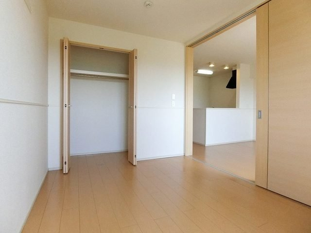 フロンテーラの収納