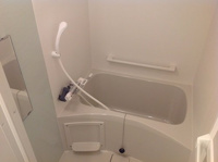 コンパクトで使いやすいお風呂です