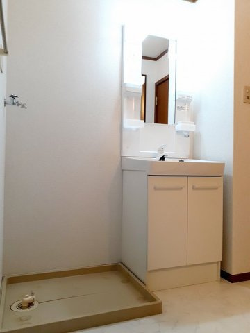 コンパクトで使いやすい洗面所