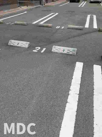 ハピネス　北島Ｃの駐車場