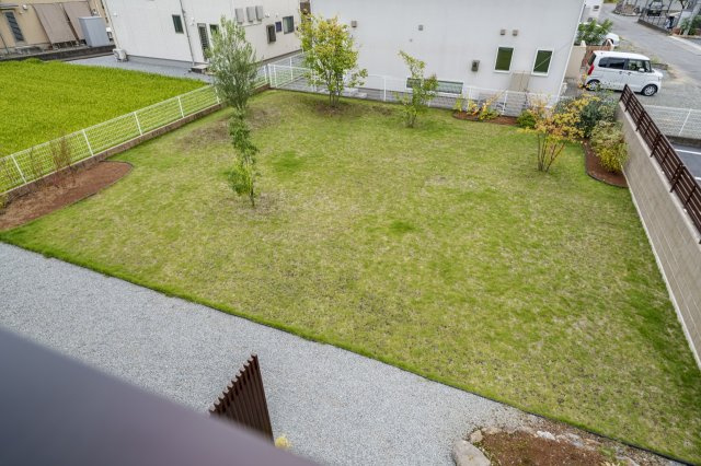 【庭】の画像