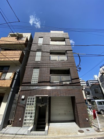 落ち着いた雰囲気の外観です