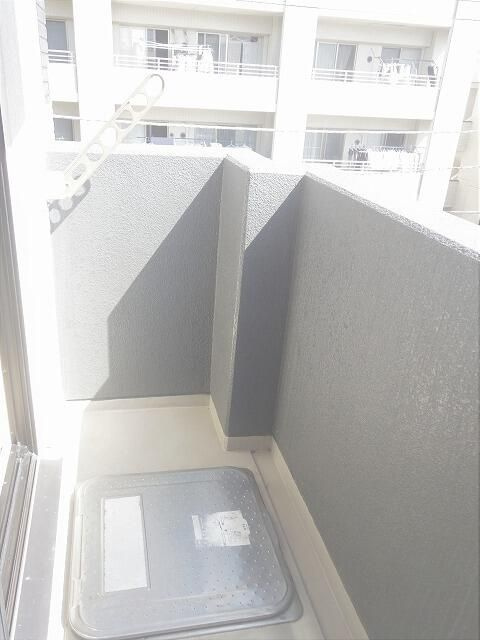 【バルコニー】