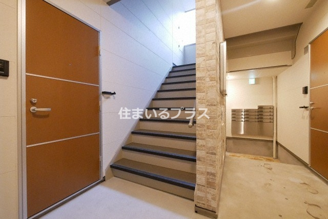フジパレス都島御幸町Ⅴ番館のロビー