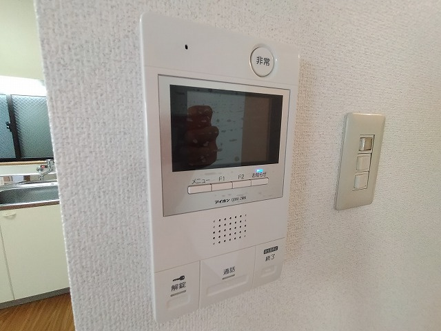 神戸市兵庫区西橘通１丁目の賃貸マンションのセキュリティ